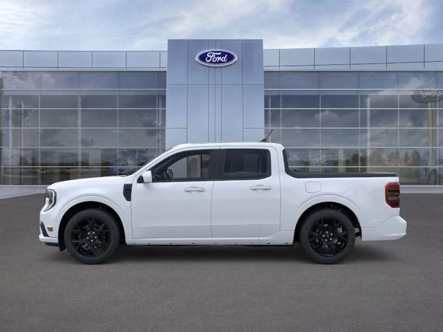 2025 Ford Maverick photo 1