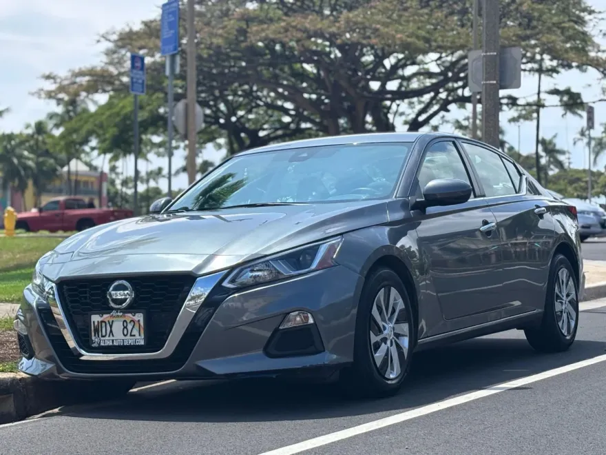 2021 Nissan Altima 2.5 S photo 1