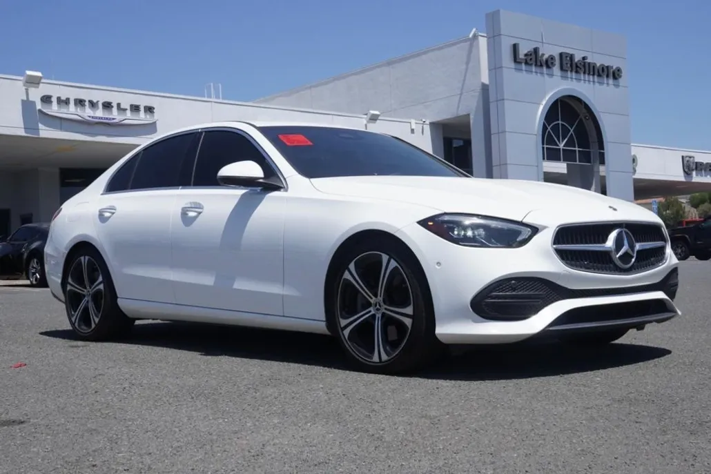 2022 Mercedes Benz C 300 photo 1