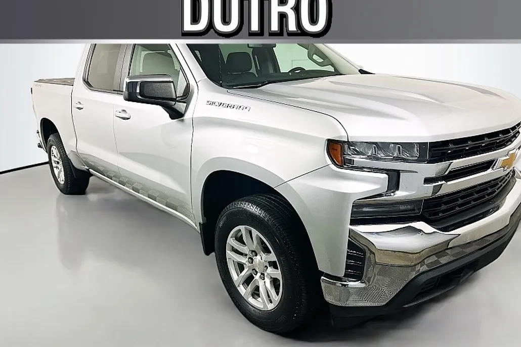 2022 Chevrolet Silverado 1500 LT photo 1