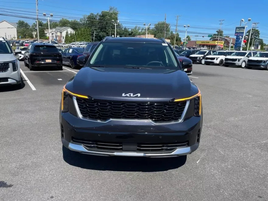 2026 Kia Sorento S photo 1