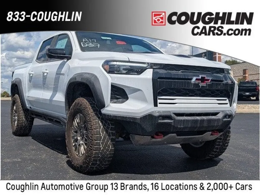 2025 Chevrolet Colorado ZR2 photo 1