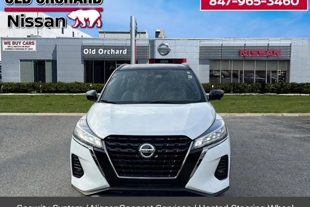 2023 Nissan Kicks SR photo 1