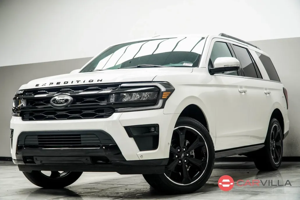 2022 Ford Expedition Limited photo 1