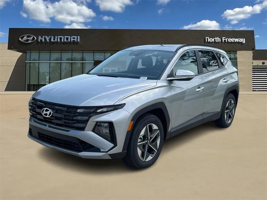 2025 Hyundai Tucson SEL photo 1