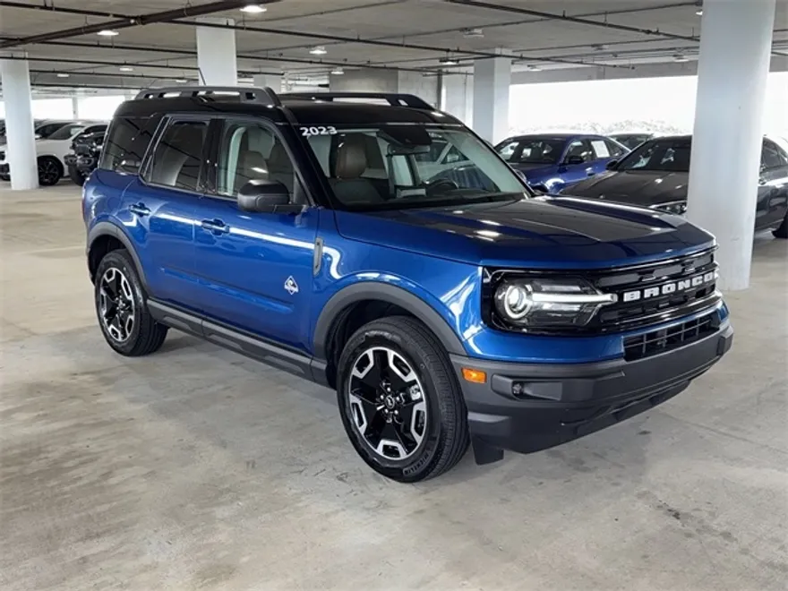 2023 Ford Bronco Sport Outer Banks photo 1
