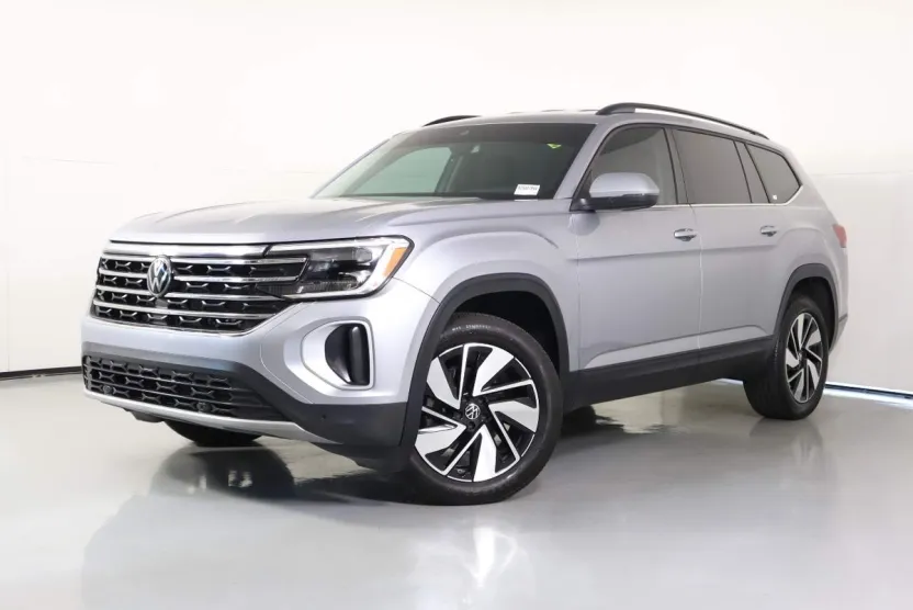 2024 Volkswagen Atlas SE Technology photo 1