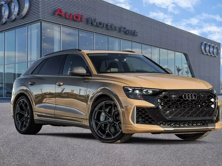 2025 Audi RS Q8 photo 1