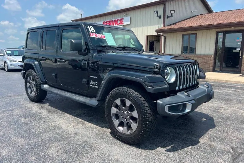 2018 Jeep Wrangler Unlimited Sahara photo 1