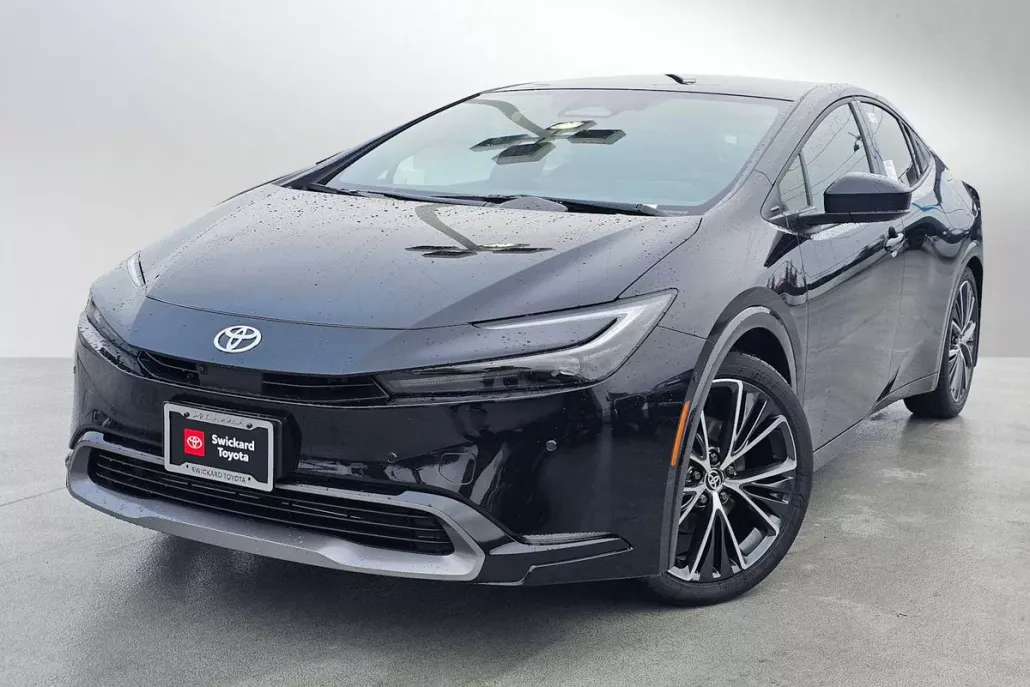 2024 Toyota Prius Limited photo 1