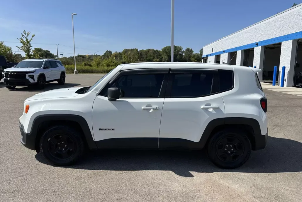 2016 Jeep Renegade Sport photo 1