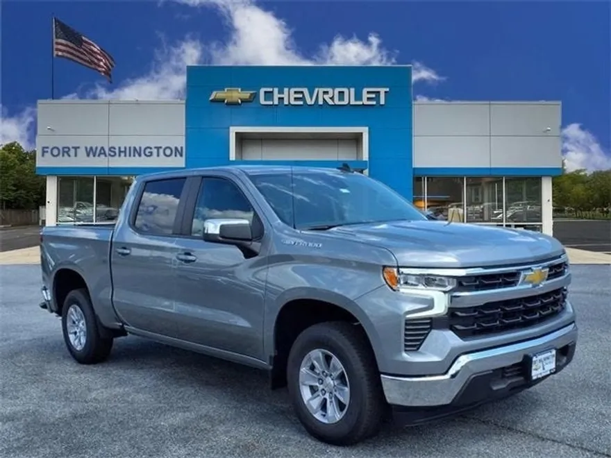 2025 Chevrolet Silverado 1500 LT photo 1