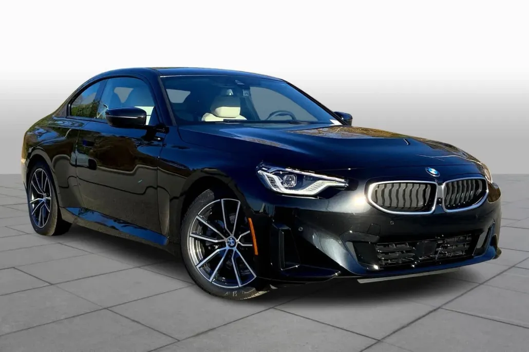 2025 Bmw 230i photo 1