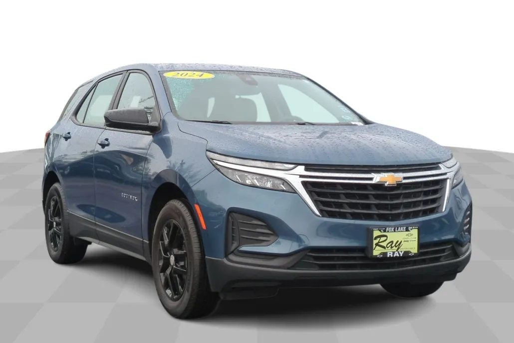 2024 Chevrolet Equinox LS photo 1