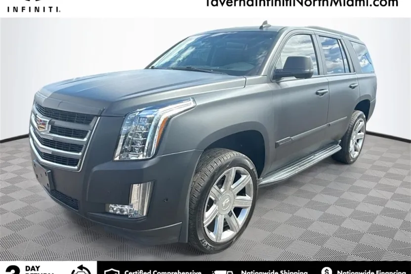 2018 Cadillac Escalade Luxury photo 1