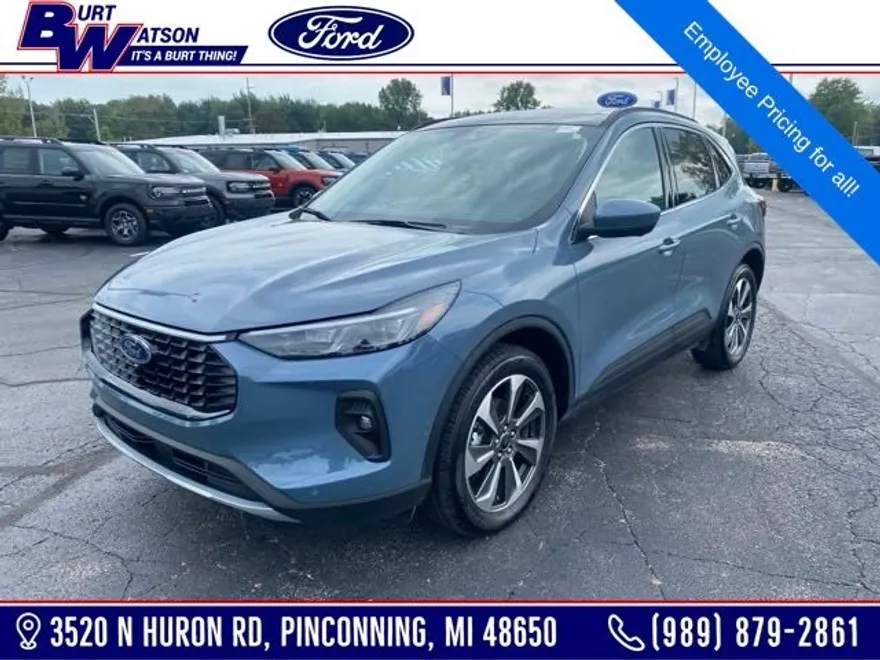 2024 Ford Escape Platinum photo 1