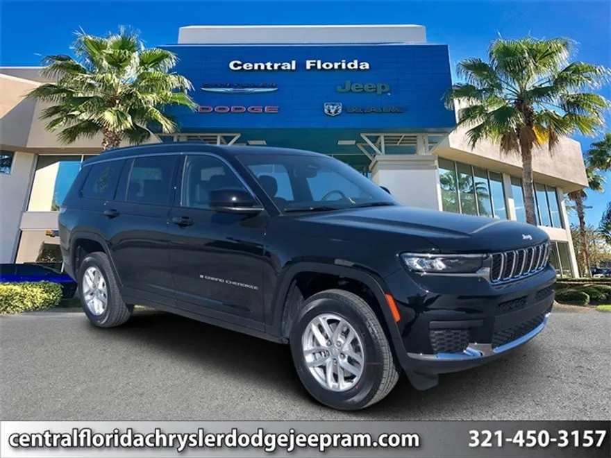 2025 Jeep Grand Cherokee Laredo Altitude photo 1