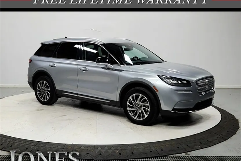 2022 Lincoln Corsair Standard photo 1