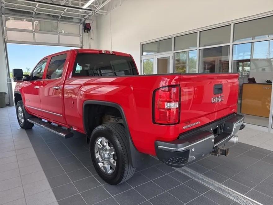 2018 Gmc Sierra SLT photo 1