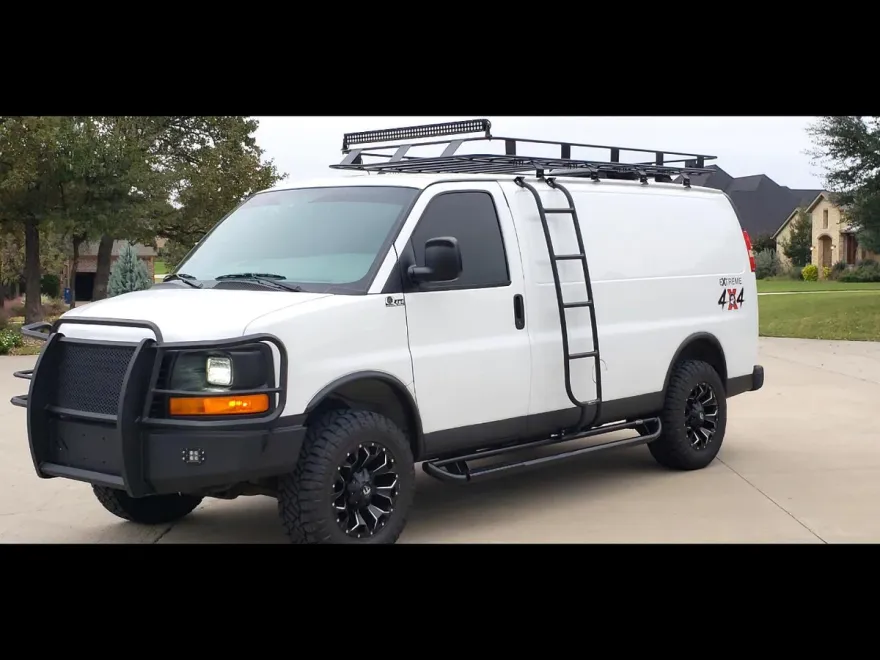 2012 Gmc Savana 2500 Cargo photo 1