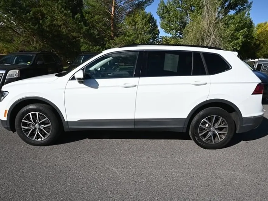 2020 Volkswagen Tiguan SEL photo 1