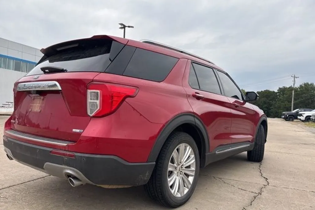 2020 Ford Explorer Limited photo 1