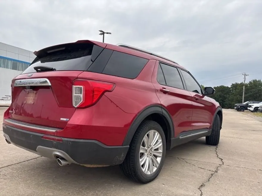 2020 Ford Explorer Limited photo 1