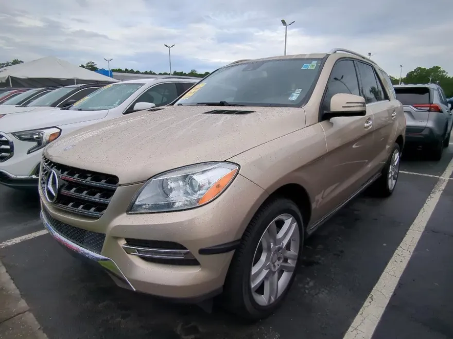 2013 Mercedes Benz ML 350 photo 1