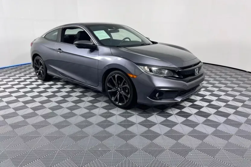 2020 Honda Civic Sport photo 1