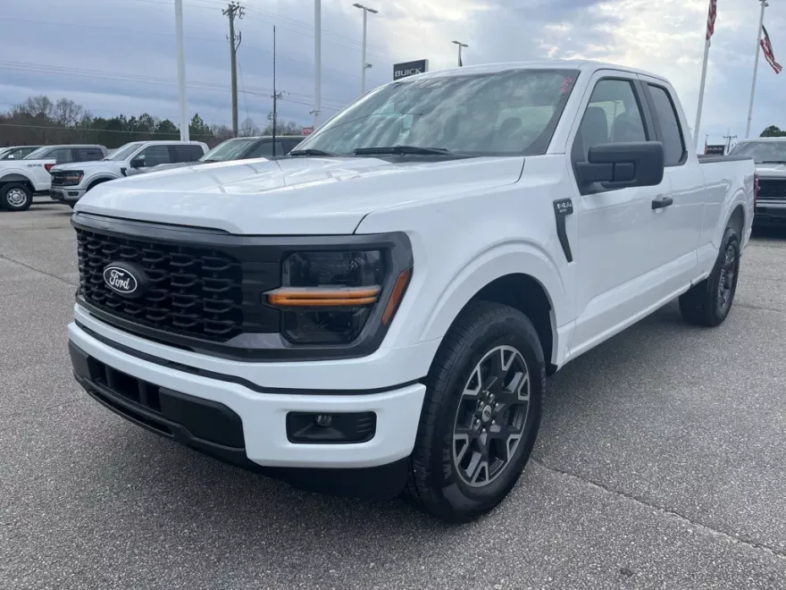 2025 Ford F-150 STX photo 1