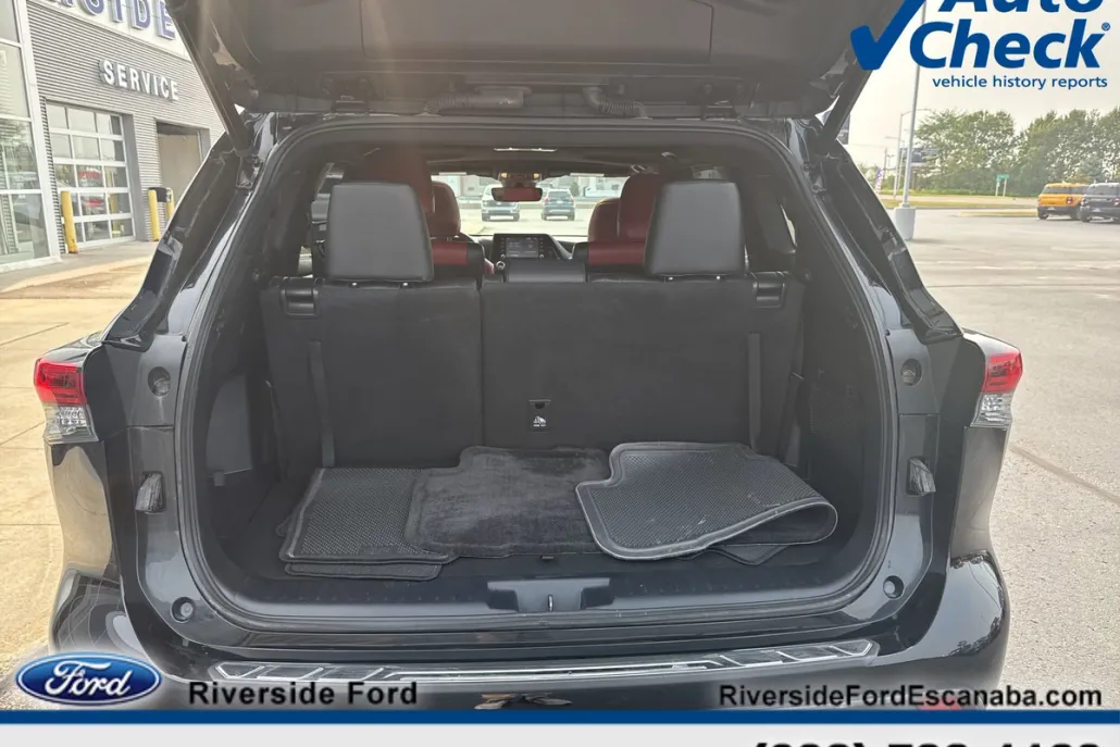 2022 Toyota Highlander XSE photo 1