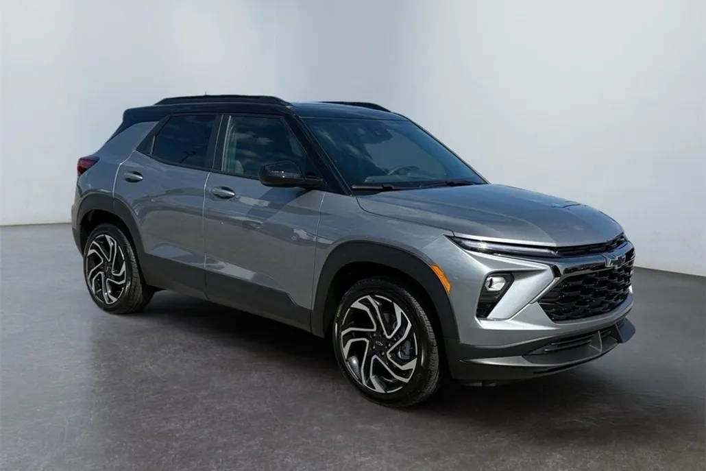 2026 Chevrolet Trailblazer RS photo 1