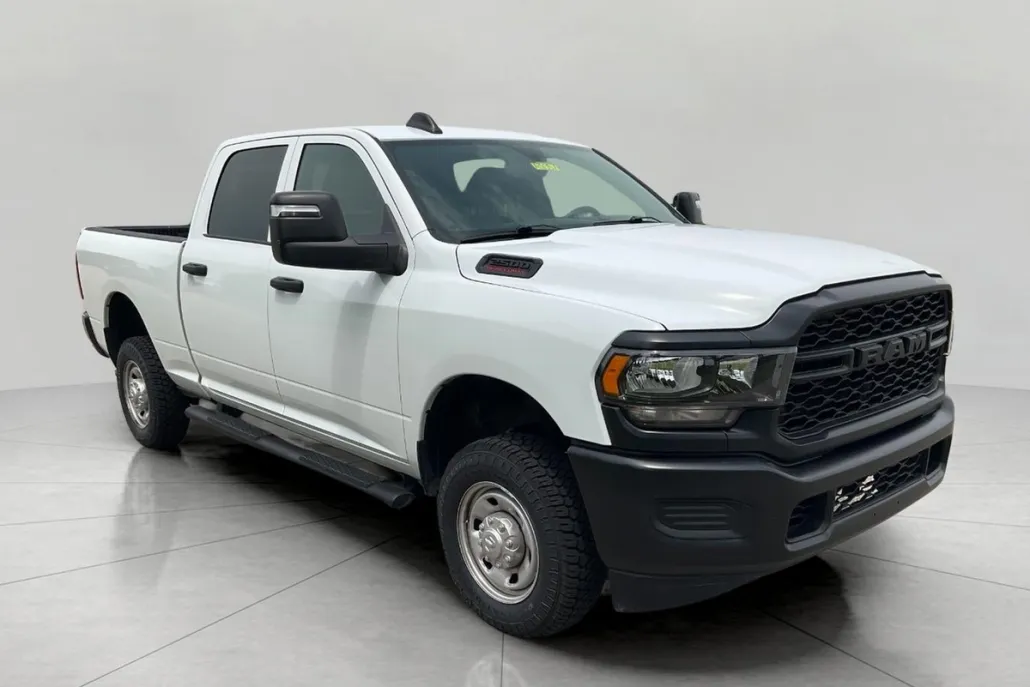 2024 Ram 2500 Tradesman photo 1
