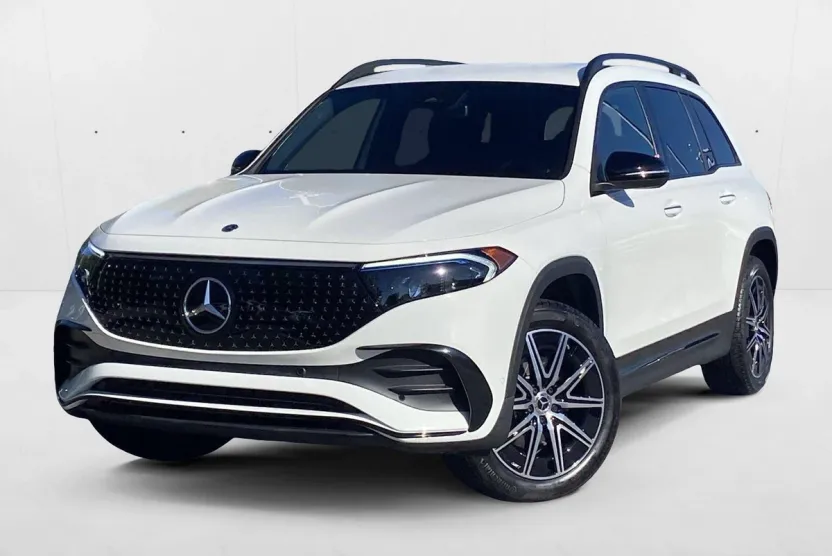 2024 Mercedes Benz EQB 300 4MATIC photo 1