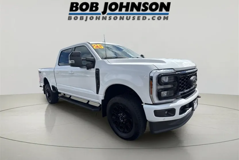 2025 Ford F-350 photo 1