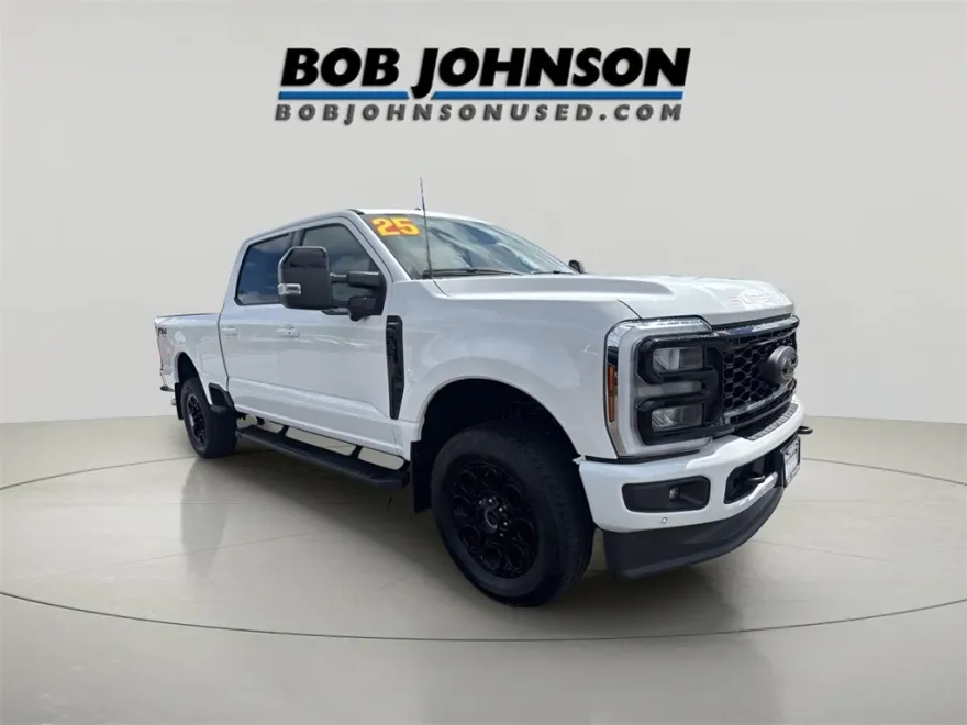 2025 Ford F-350 photo 1