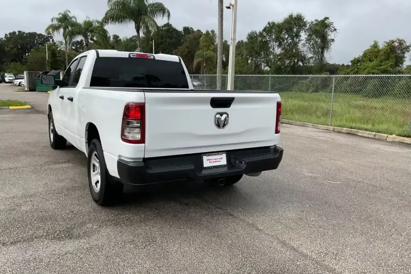 2024 Ram 1500 Tradesman photo 1