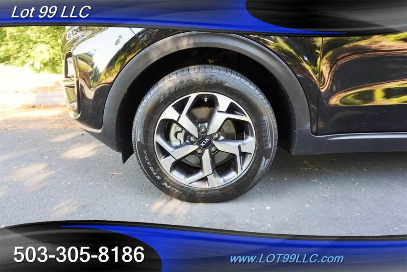 2022 Kia Sportage LX photo 1