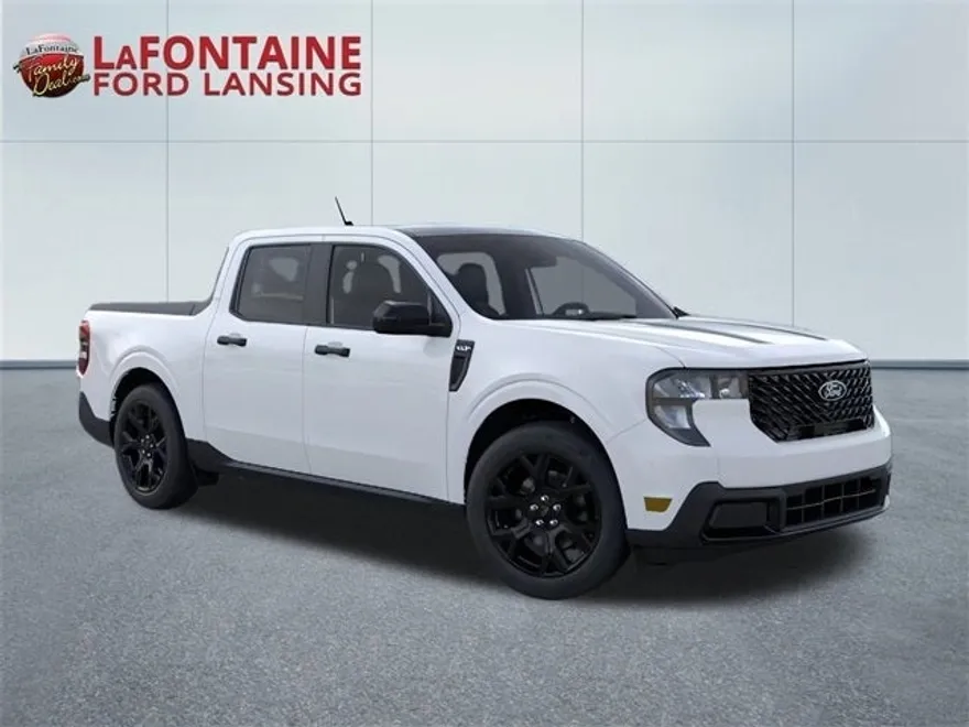 2025 Ford Maverick XLT photo 1