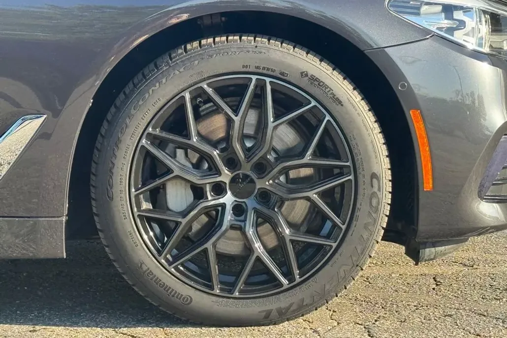 2019 Bmw 530i xDrive Sedan photo 1