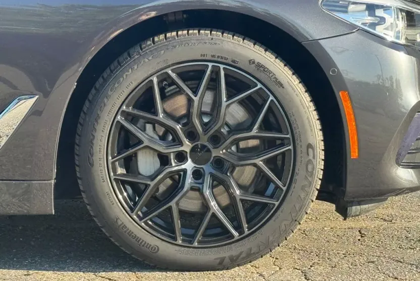 2019 Bmw 530i xDrive Sedan photo 1