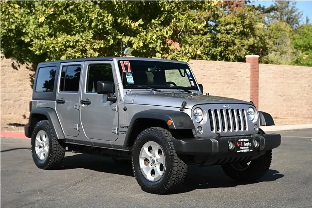 2017 Jeep Wrangler Unlimited Sport photo 1