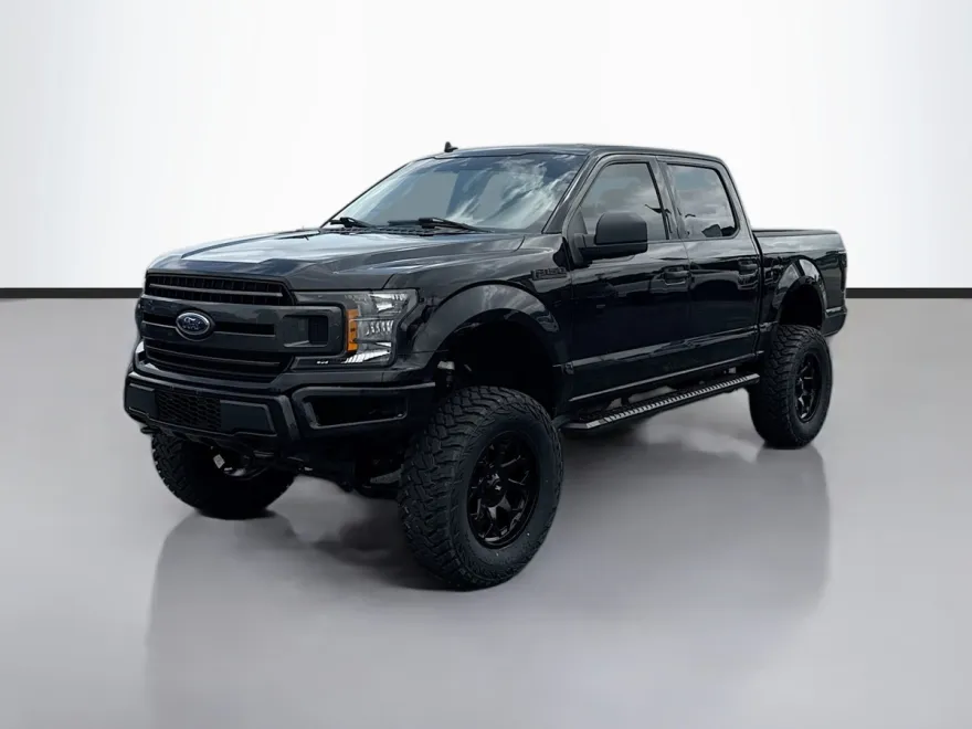 2020 Ford F-150 XLT photo 1