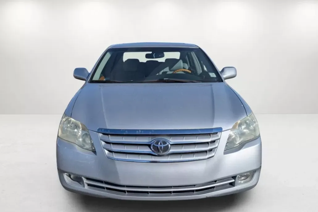 2006 Toyota Avalon Limited photo 1