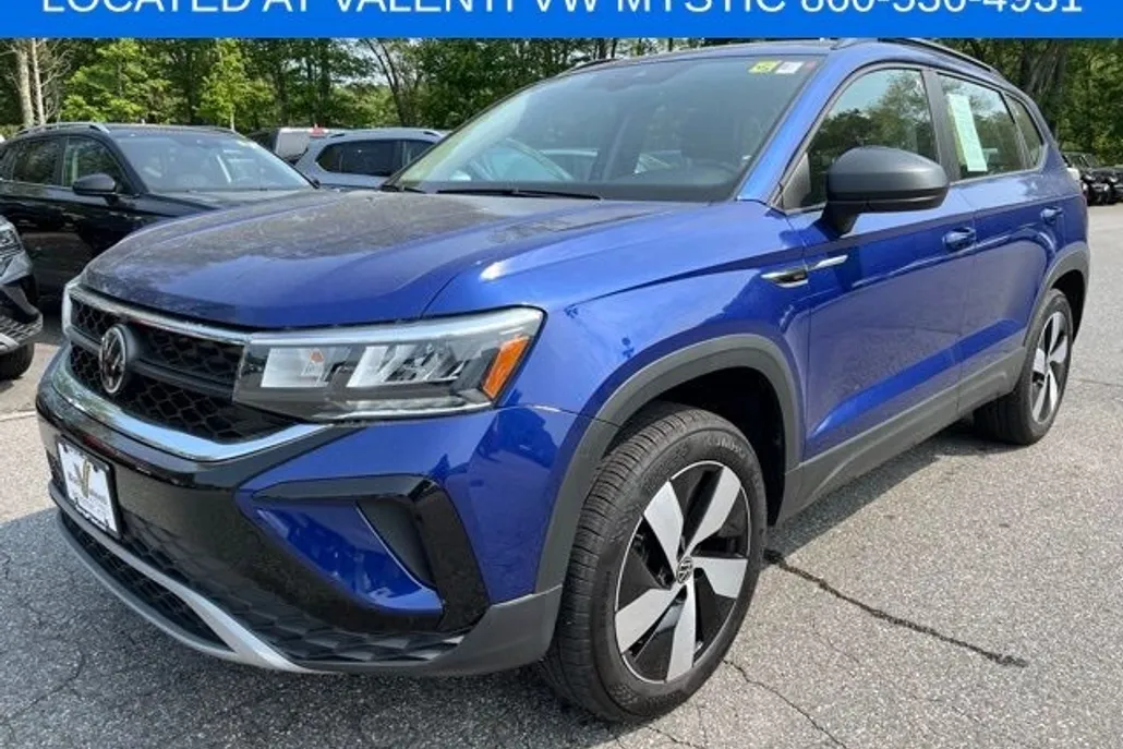 2024 Volkswagen Taos S photo 1