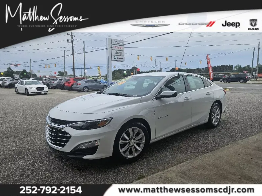 2024 Chevrolet Malibu 1LT photo 1