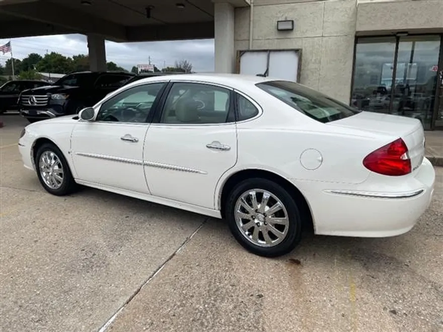 2009 Buick LaCrosse CXL photo 1