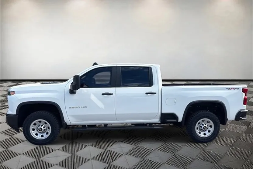 2024 Chevrolet Silverado 3500HD Work Truck photo 1