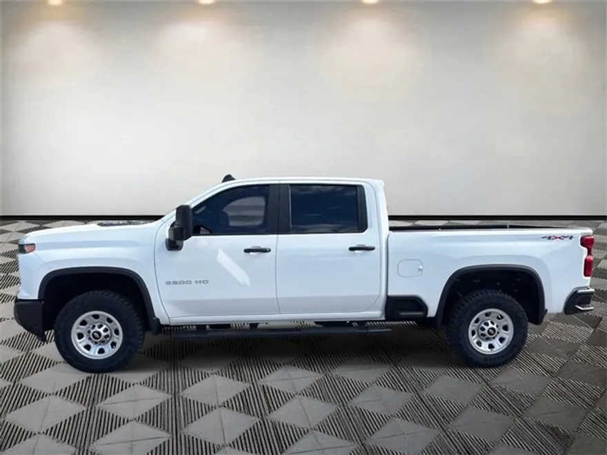 2024 Chevrolet Silverado 3500HD Work Truck photo 1