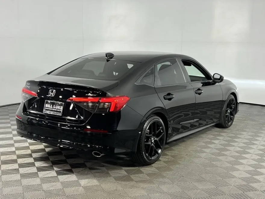 2023 Honda Civic Sport photo 1